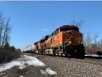 BNSF 6764 on I002